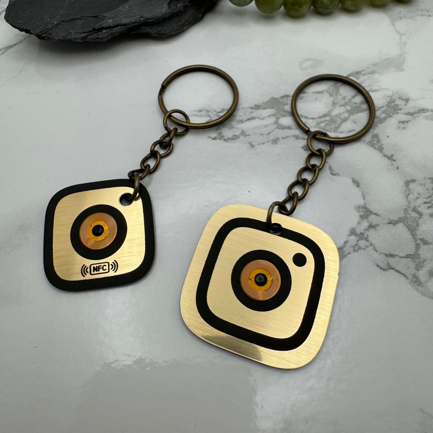 NFC keyring, Instagram keyring, smart gift, Personalised NFC gift, free delivery U.K.