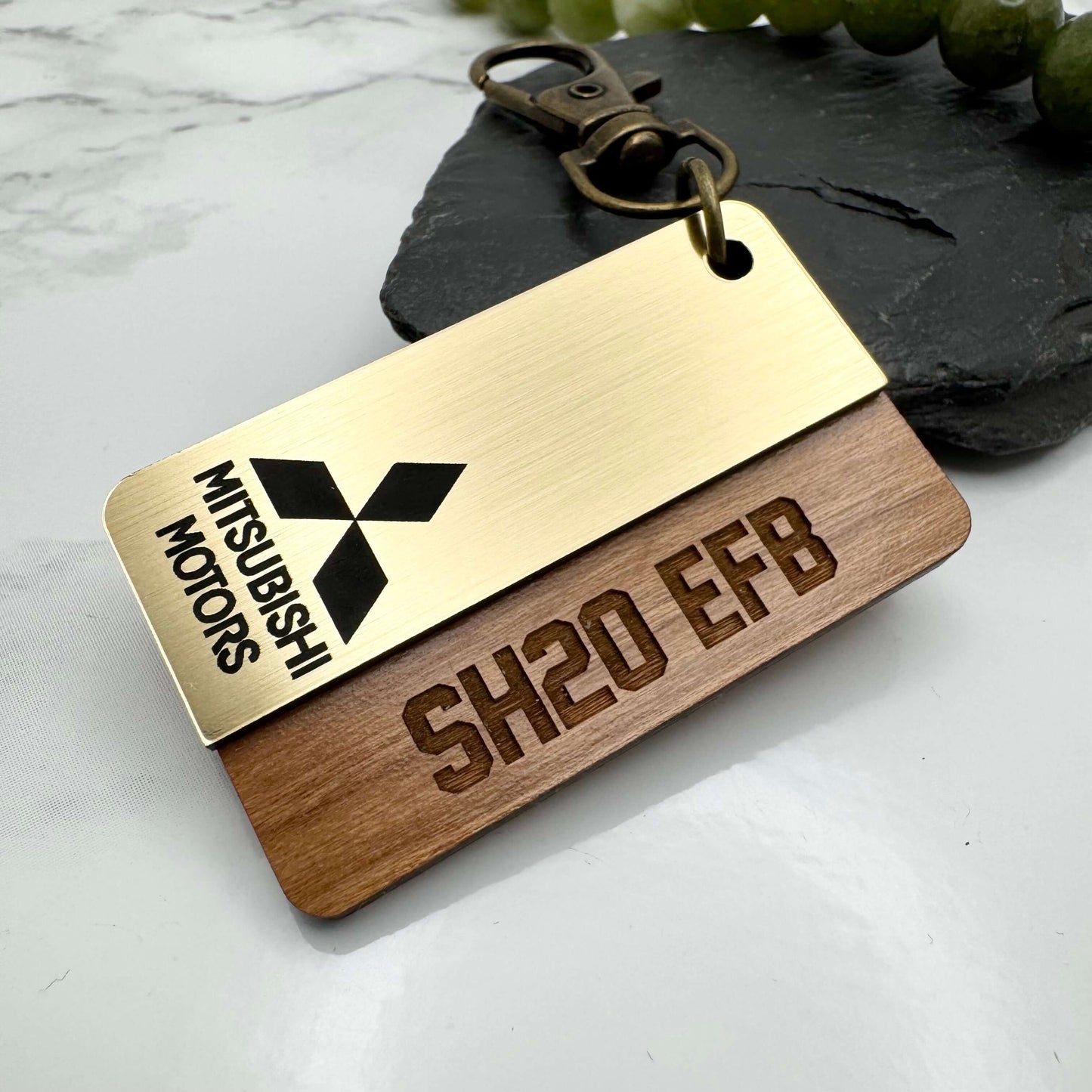 Personalised Car Logo & Number Plate Wooden Keyring | Custom Gift
