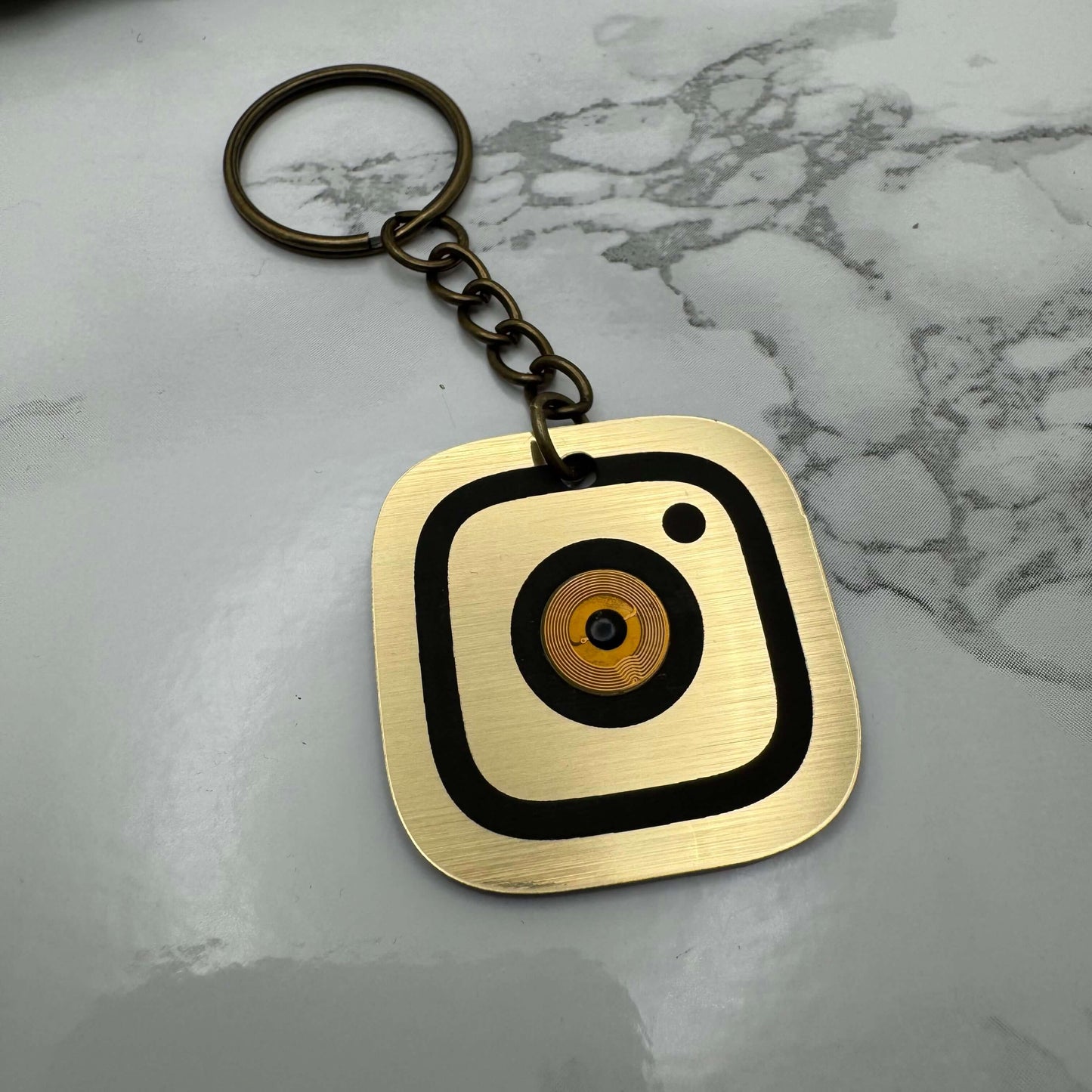 NFC keyring, Instagram keyring, smart gift, Personalised NFC gift, free delivery U.K.
