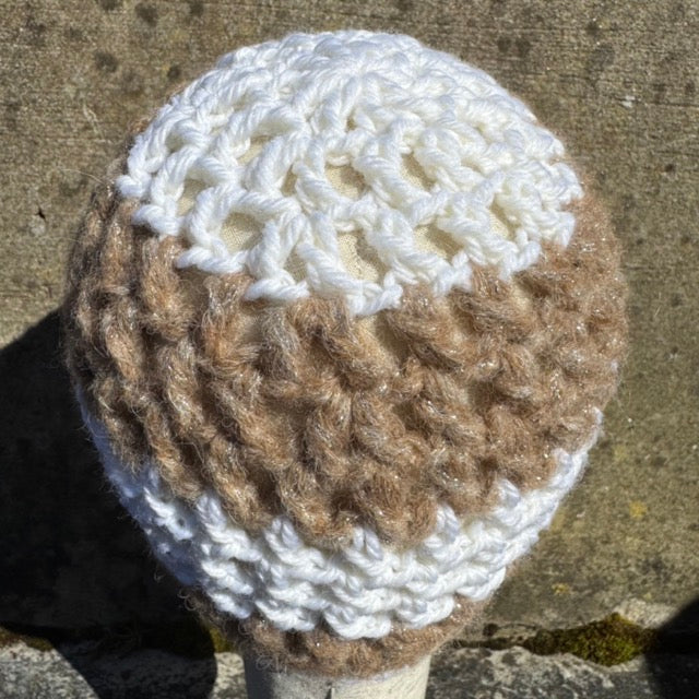 Hand Crocheted Mesh Beanie Hat – White & Light Brown Wool Blend – Lace Style – The Beanie Club – 55cm