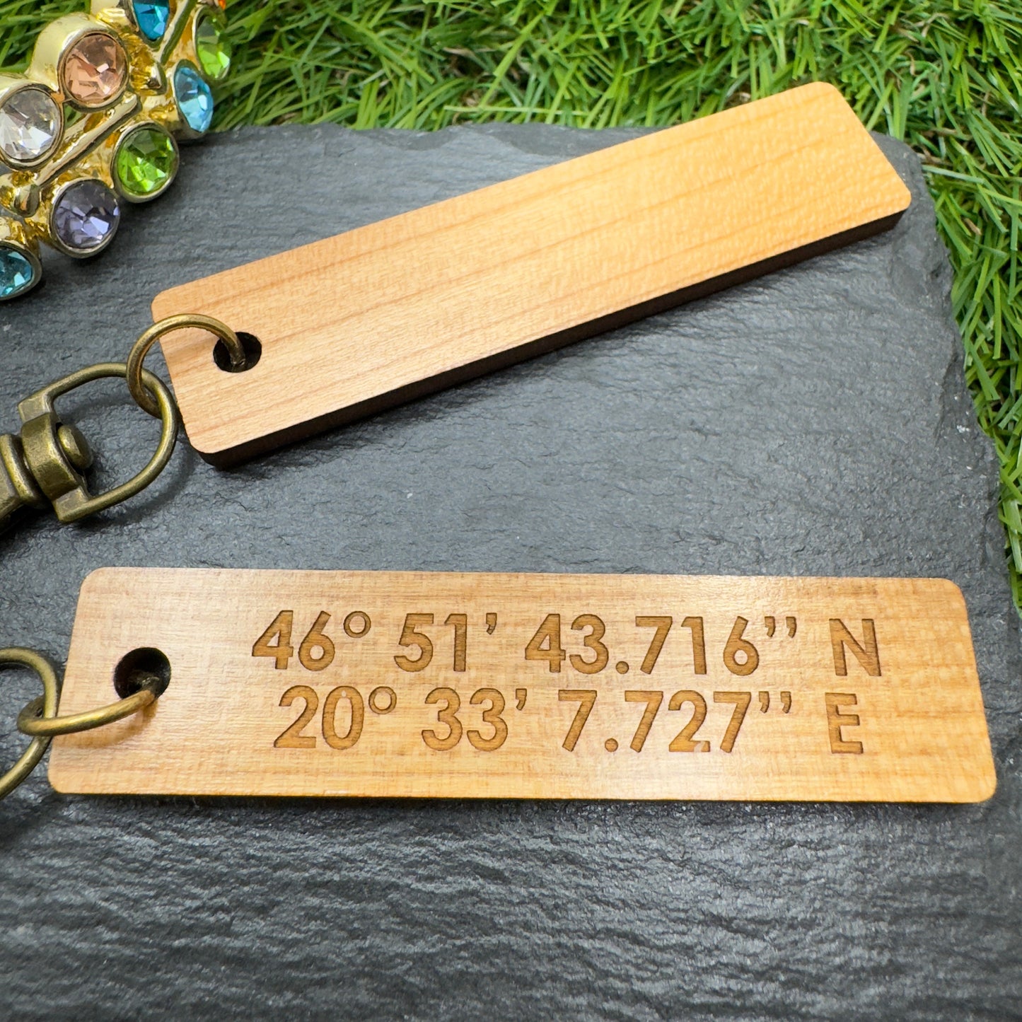 GPS Coordinates Personalised keyring, Location Coordinates, Place we first met, Hometown, Custom Keychain, Handmade, Birthday, Christmas