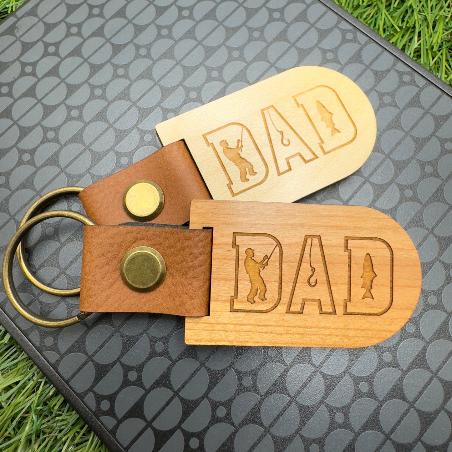 Custom Fishing Keyring for Dad, Personalized DAD's Gift, Custom Dad Keychain, Fishing, Fisherman Dad Key Ring, Birthday gift, Christmas gift