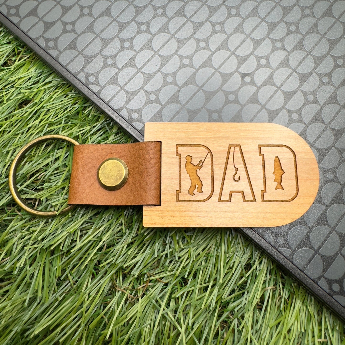 Custom Fishing Keyring for Dad, Personalized DAD's Gift, Custom Dad Keychain, Fishing, Fisherman Dad Key Ring, Birthday gift, Christmas gift