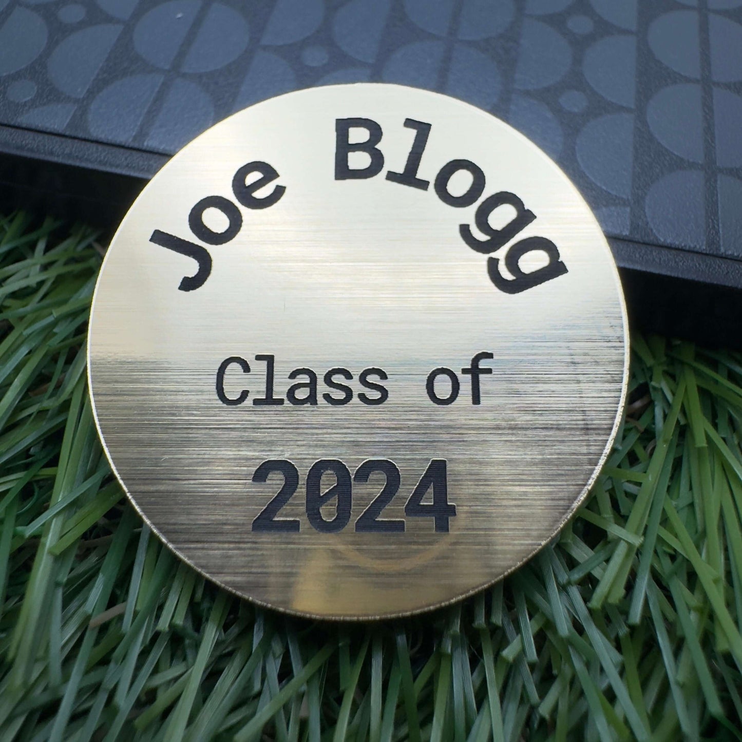 Graduation custom keepsake token
