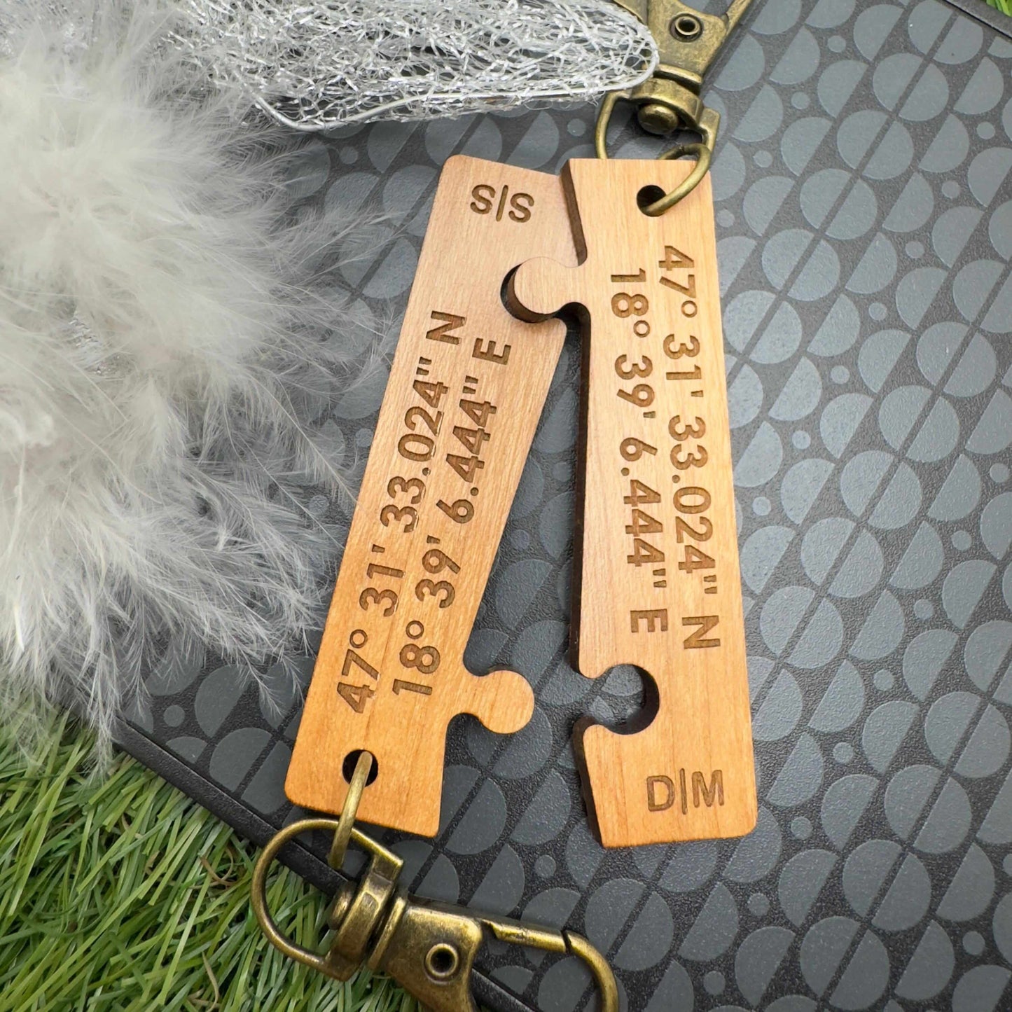 GPS Coordinates keyring couples Personalised GPS location coordinates keychain Puzzle Jigsaw keychain Custom engraved Gift for couples