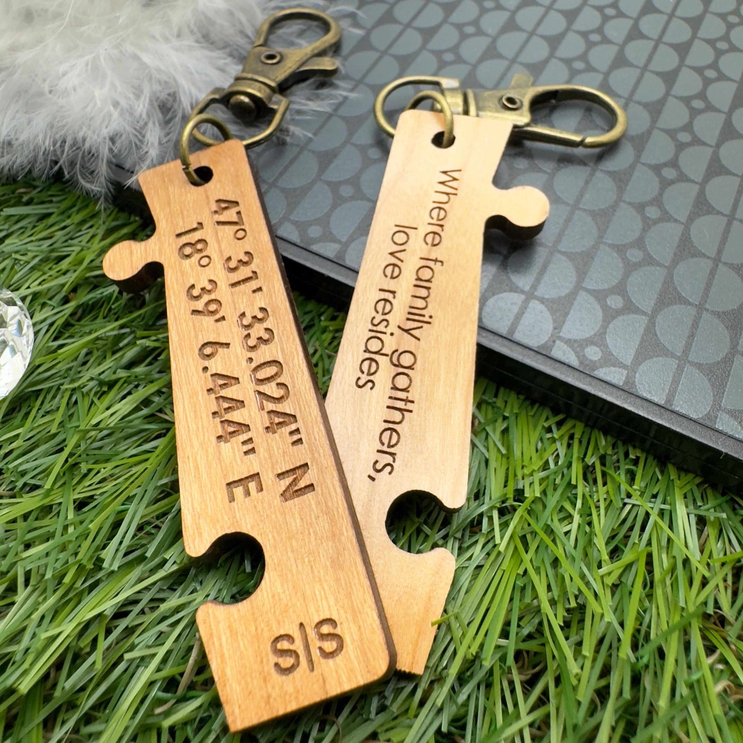 GPS Coordinates keyring couples Personalised GPS location coordinates keychain Puzzle Jigsaw keychain Custom engraved Gift for couples
