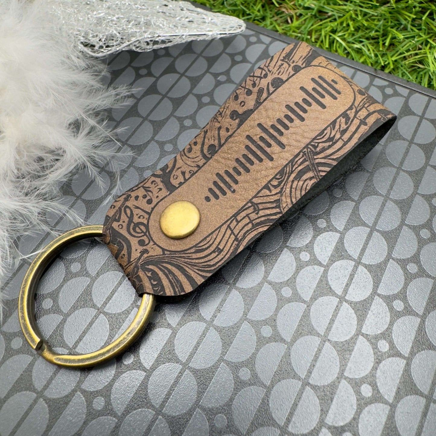 Spotify Code Keyring Personalised Scannable music code Custom Spotify code Keychain Vegan leather keyring Favourite album Music accessories