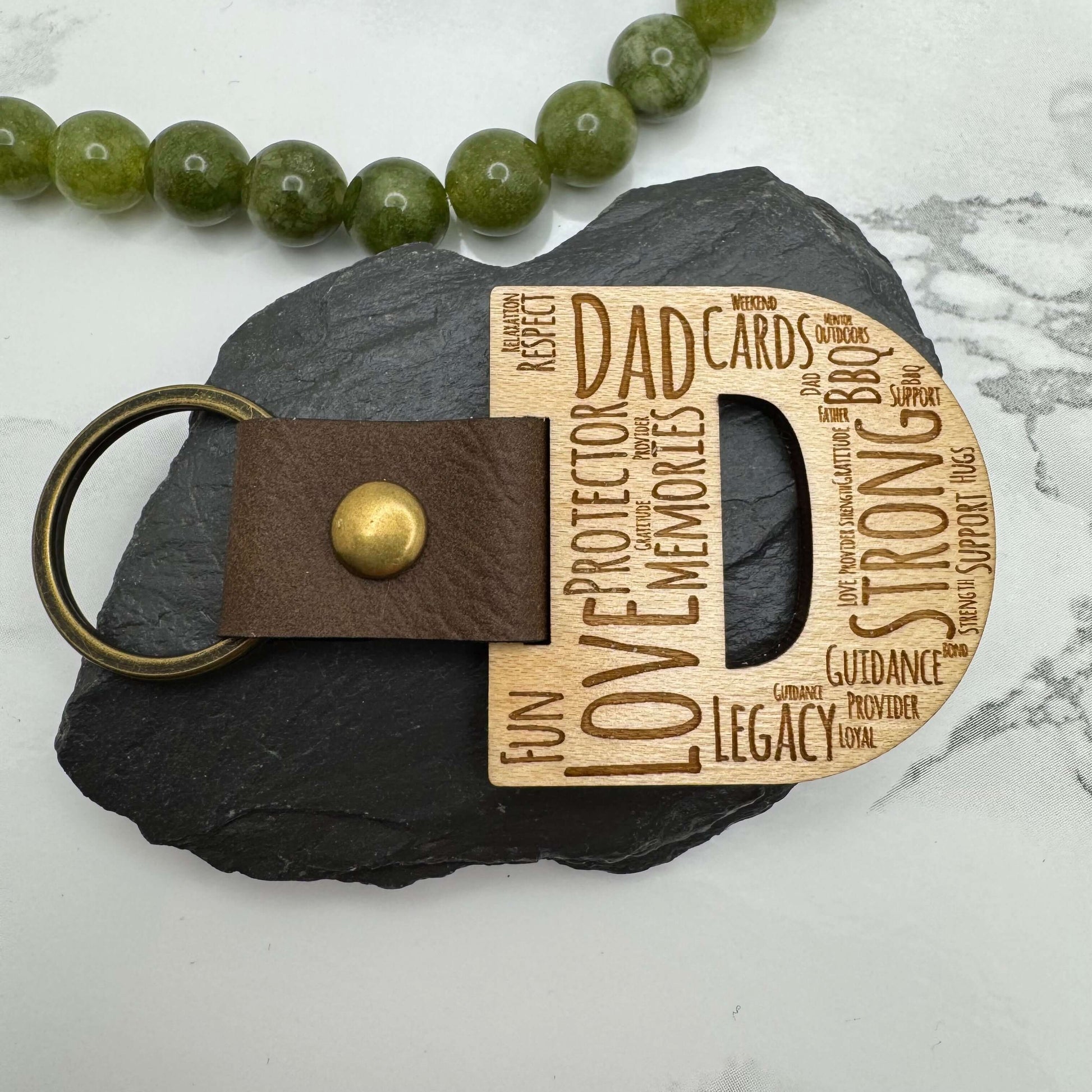 Personalised Wooden DAD Keyring – Engraved Word Art Gift for Father’s Day