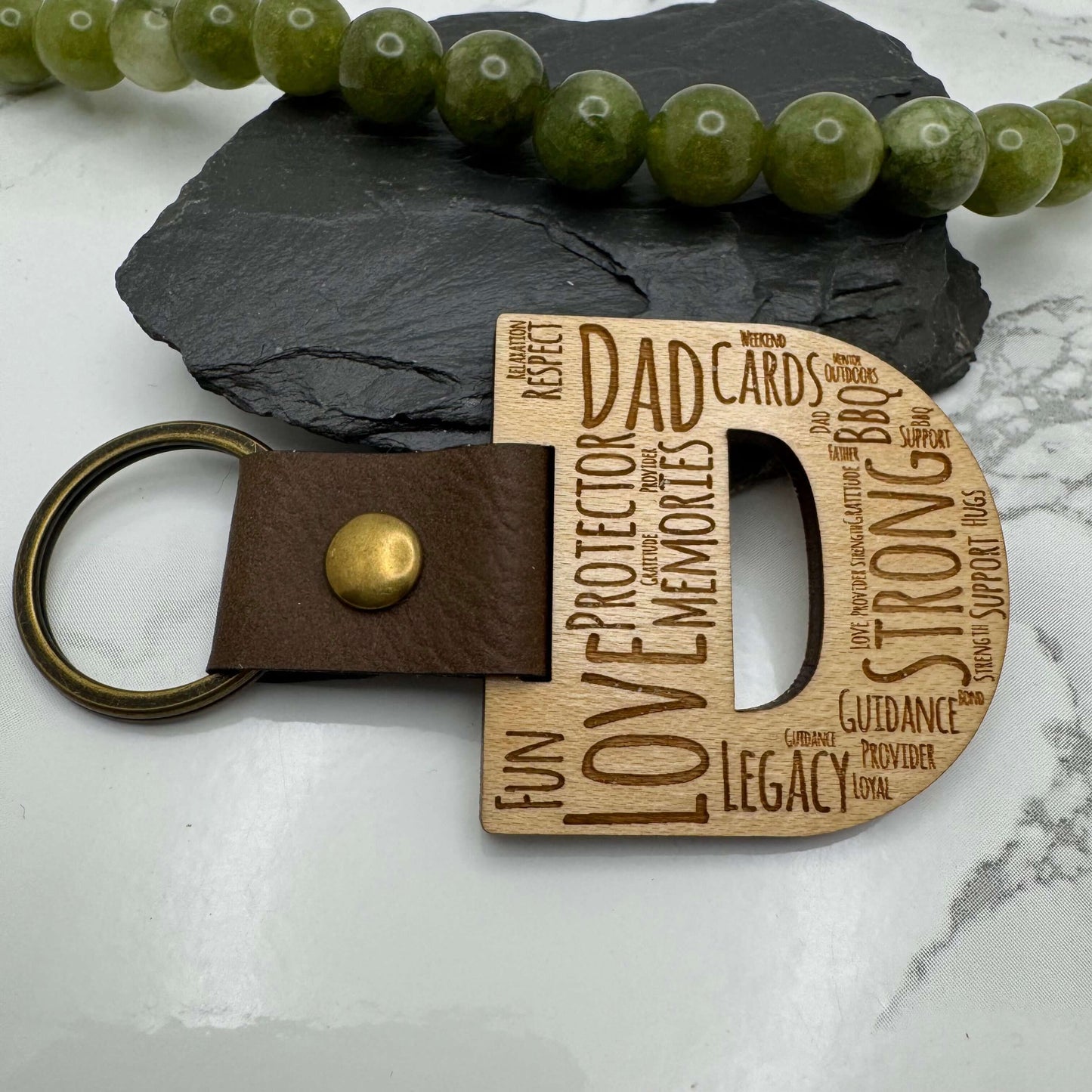 Personalised Wooden DAD Keyring – Engraved Word Art Gift for Father’s Day