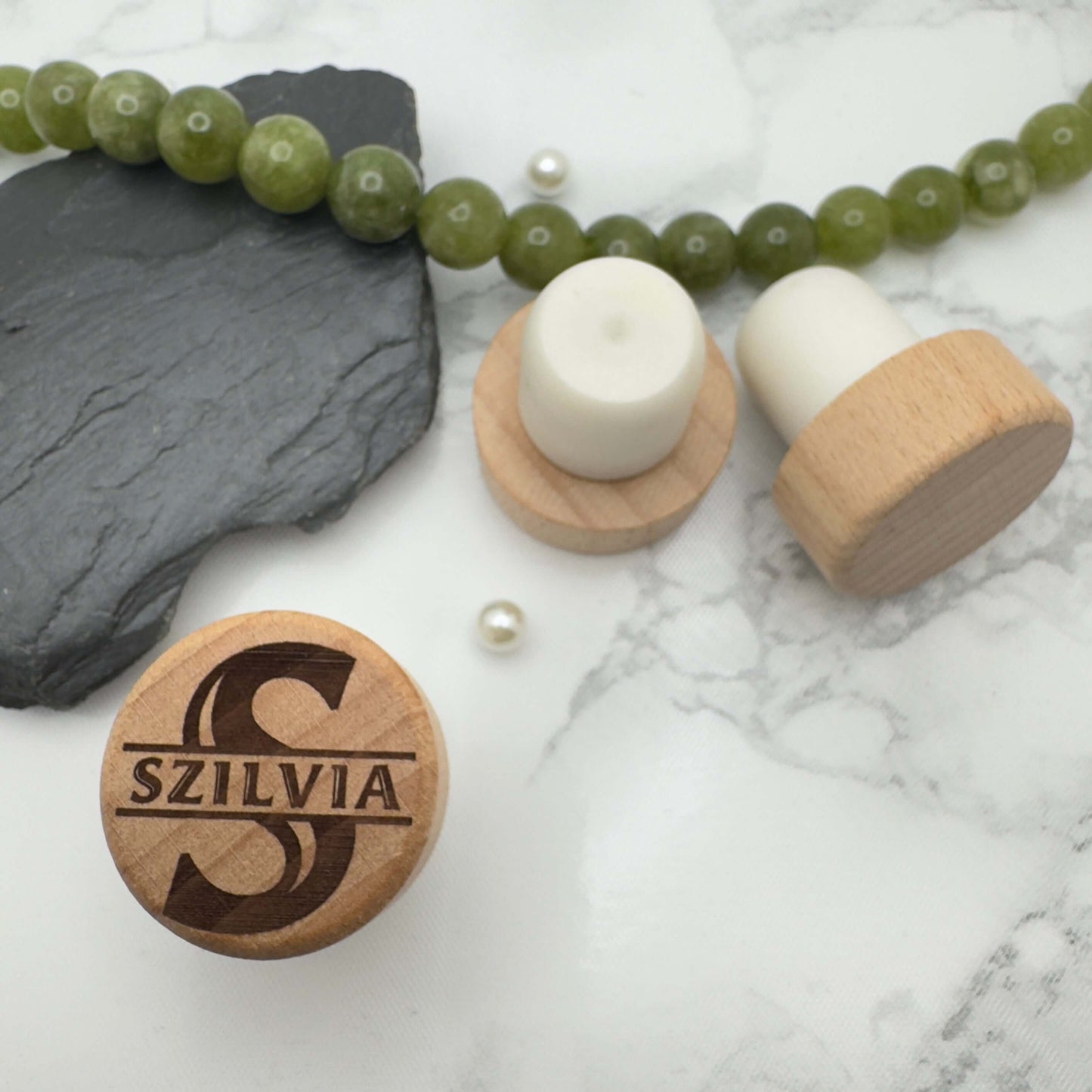 Personalised wooden and silicone wine bottle stopper, custom engraved, free delivery, U.K. 
