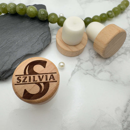Personalised wooden and silicone wine bottle stopper, custom engraved, free delivery, U.K. 