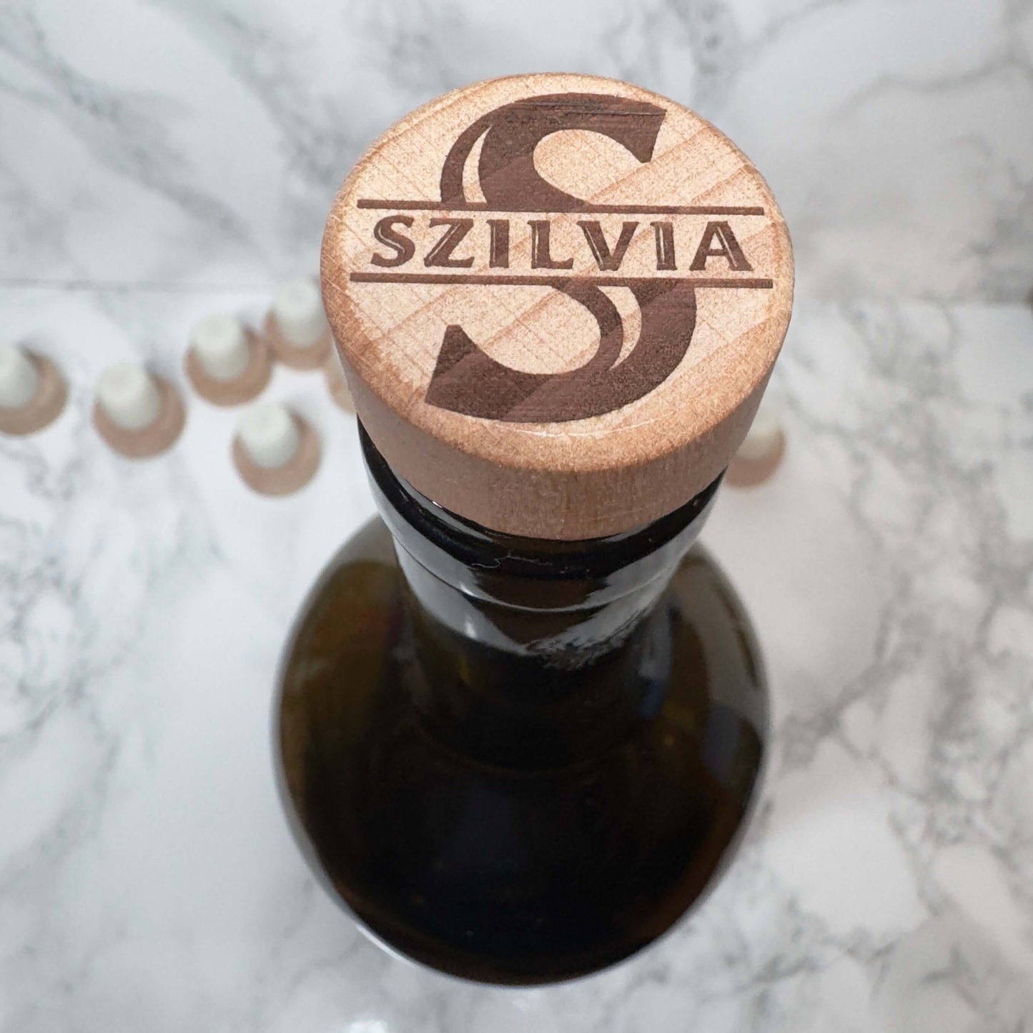 Personalised wooden and silicone wine bottle stopper, custom engraved, free delivery, U.K. 