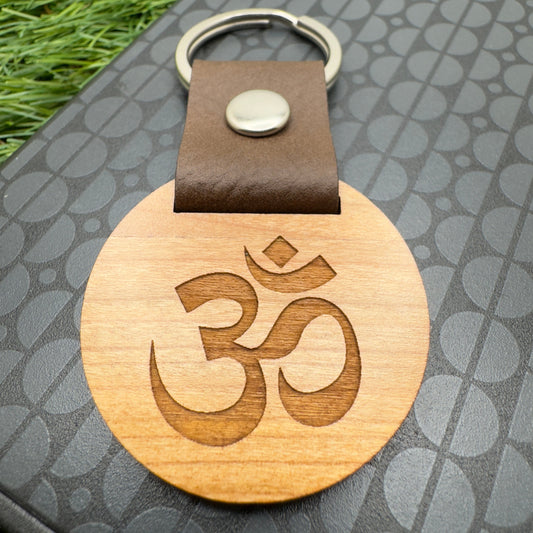 Om Ohm Symbol Wooden Keyring Customisable, personalised Om Ohm Keychain, Spiritual, Yoga Accessory, Ohm Om symbol, Birthday, Christmas