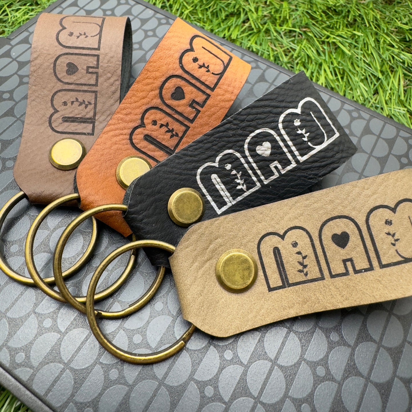 MAM Keyring Personalised “I Love You" Hidden Message Gifts for mum Birthday Garden Christmas Holiday gift Vegan Leather