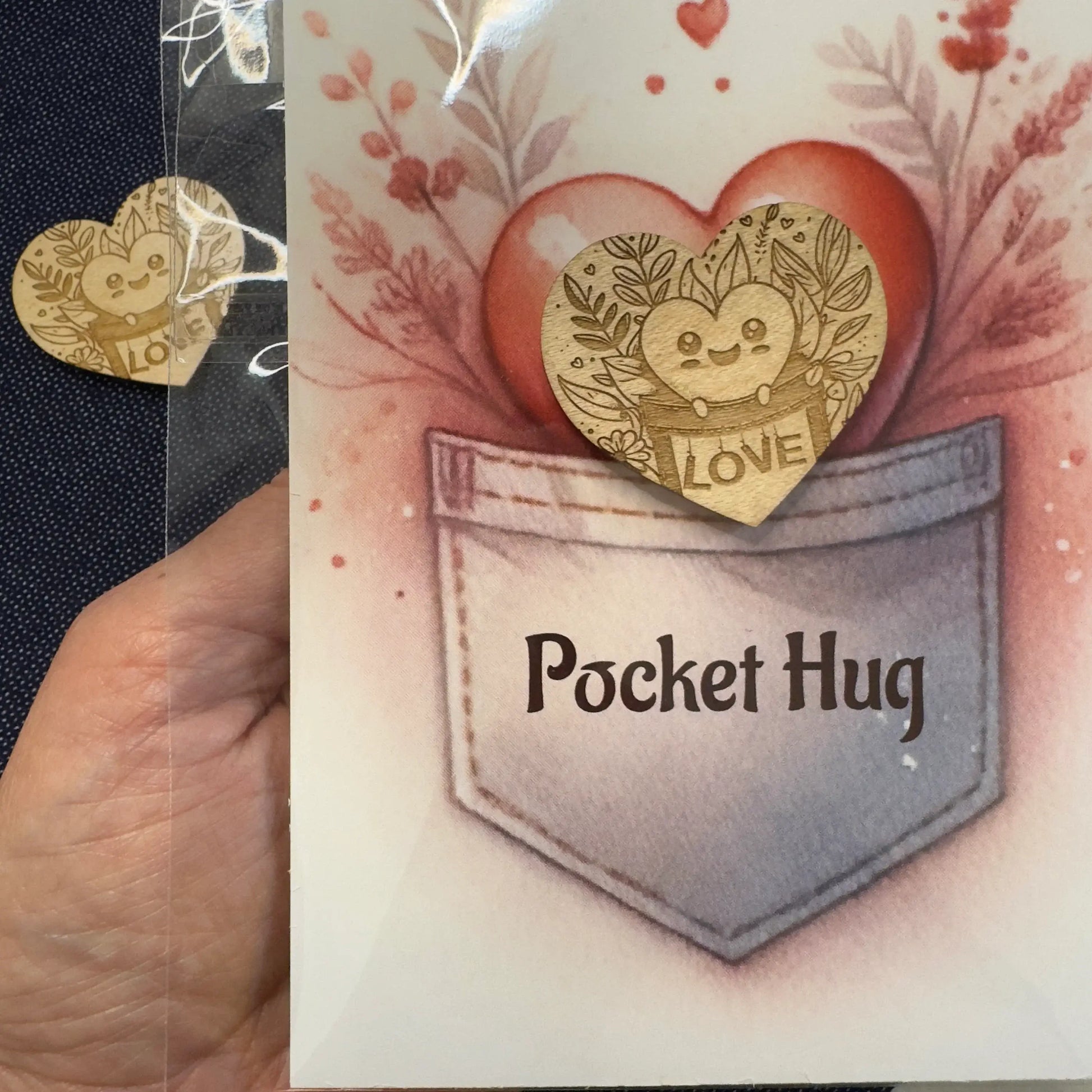 Pocket hug wooden love heart